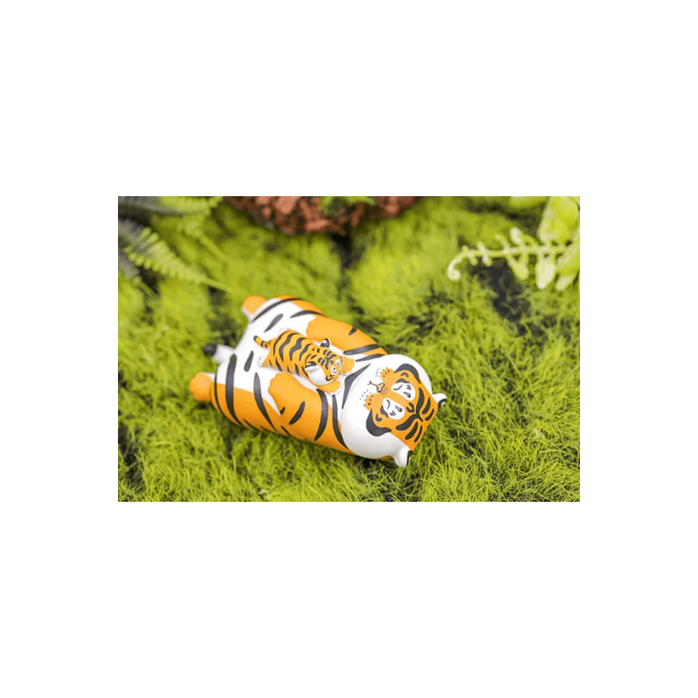 Panghu Fat Tiger and Baby Open Box