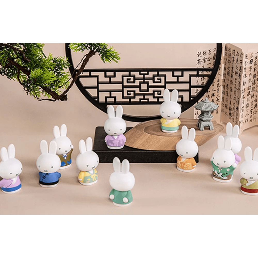 Miffy Classic Style Collectable 3xMini Figure Blind Box