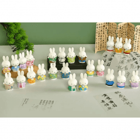 Miffy Classic Style  Mini Figures - Choose your favourite 