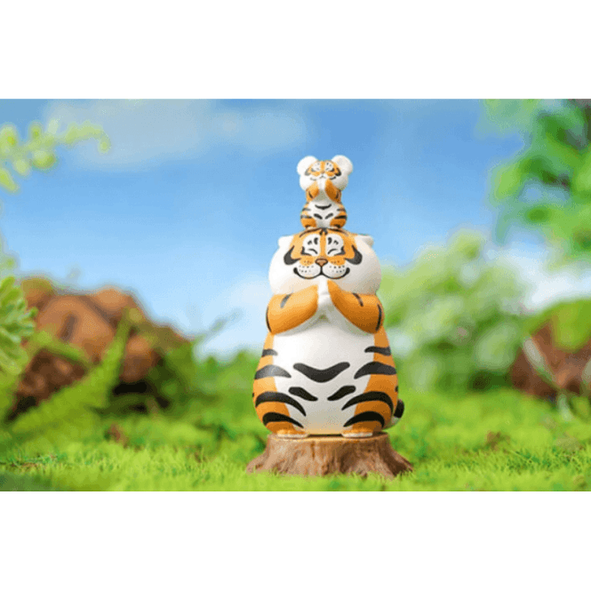 Panghu Fat Tiger by 52 Toys Panghu Fat Tiger and Baby Open Box